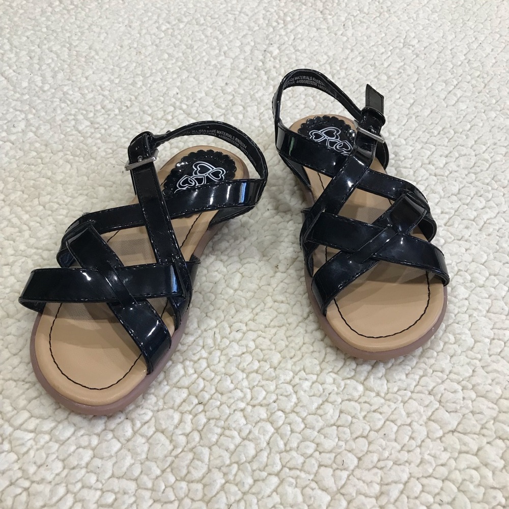 Kids Place Black Strap Sandal Shoes NWOT
Buckle Side Close 
Girls Size 11